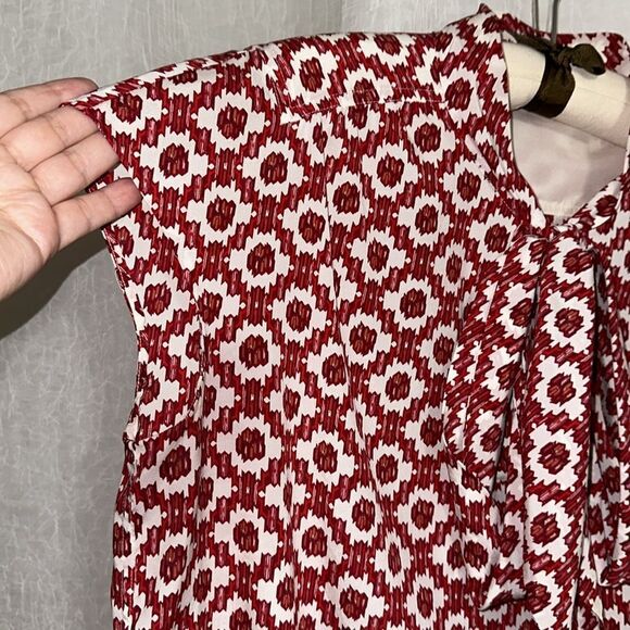 Tory Burch 10 Red White Pattern Cap Sleeve Neck Tie Silk Blouse - Picture 9 of 14